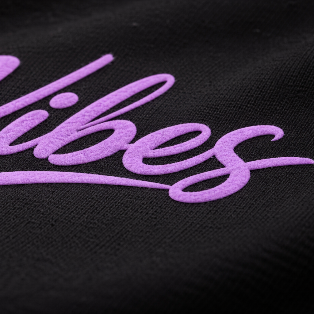 Gepersonaliseerde hoodie met zachte letters